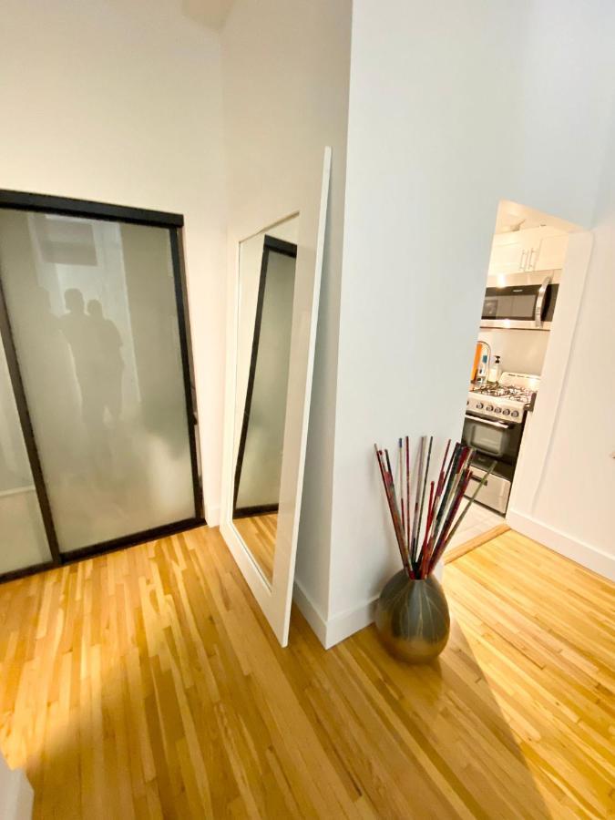 Luxury Apartments Next To Times Square 뉴욕 외부 사진