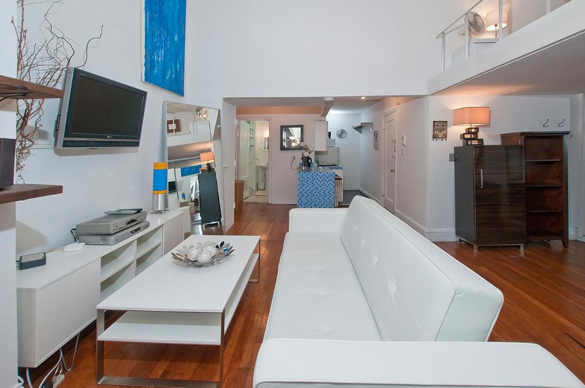 Luxury Apartments Next To Times Square 뉴욕 외부 사진